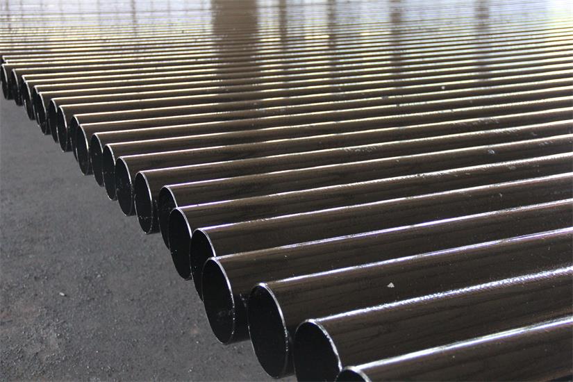 Seamless steel pipe