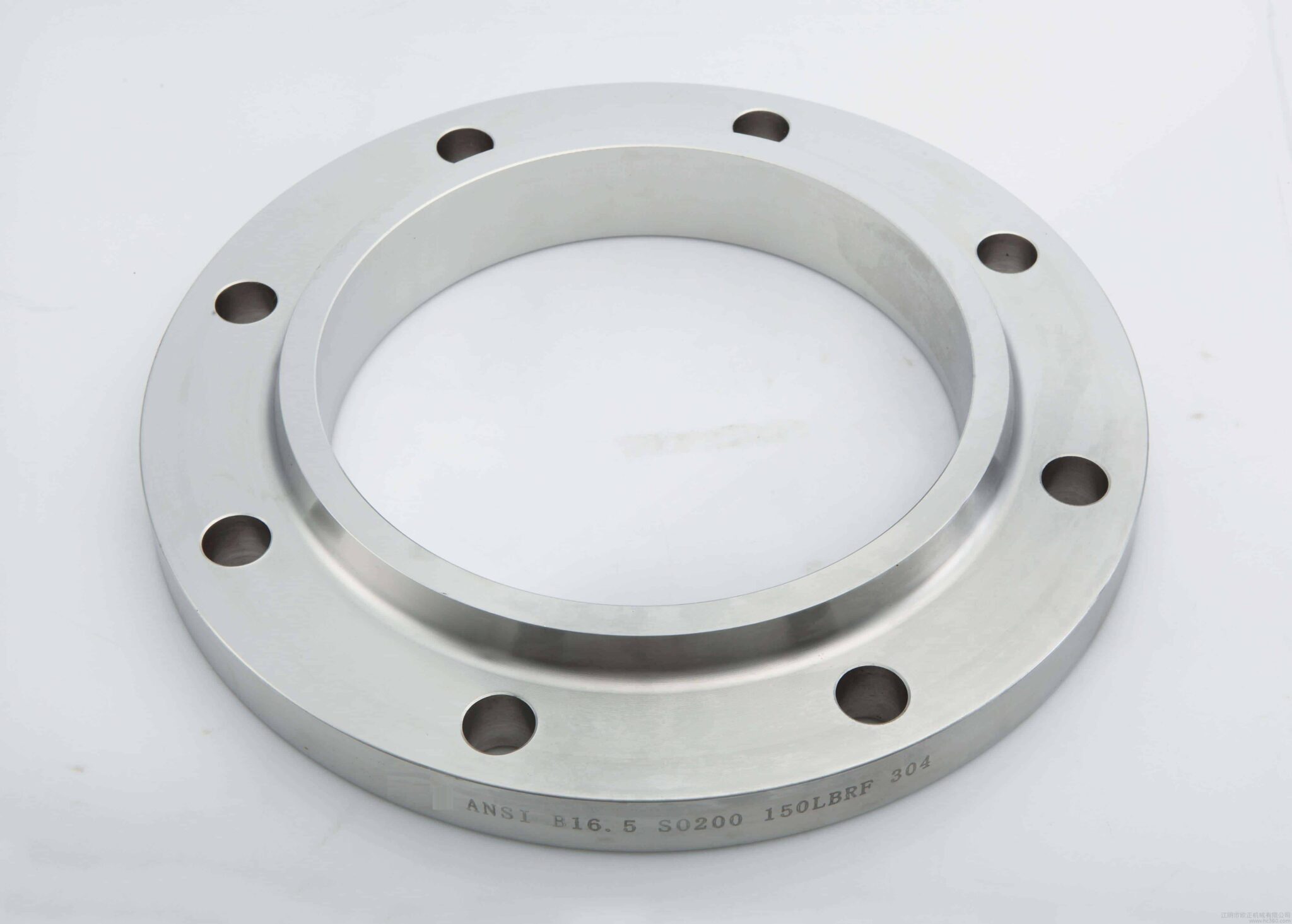 What are the flange specifications, models and materials?