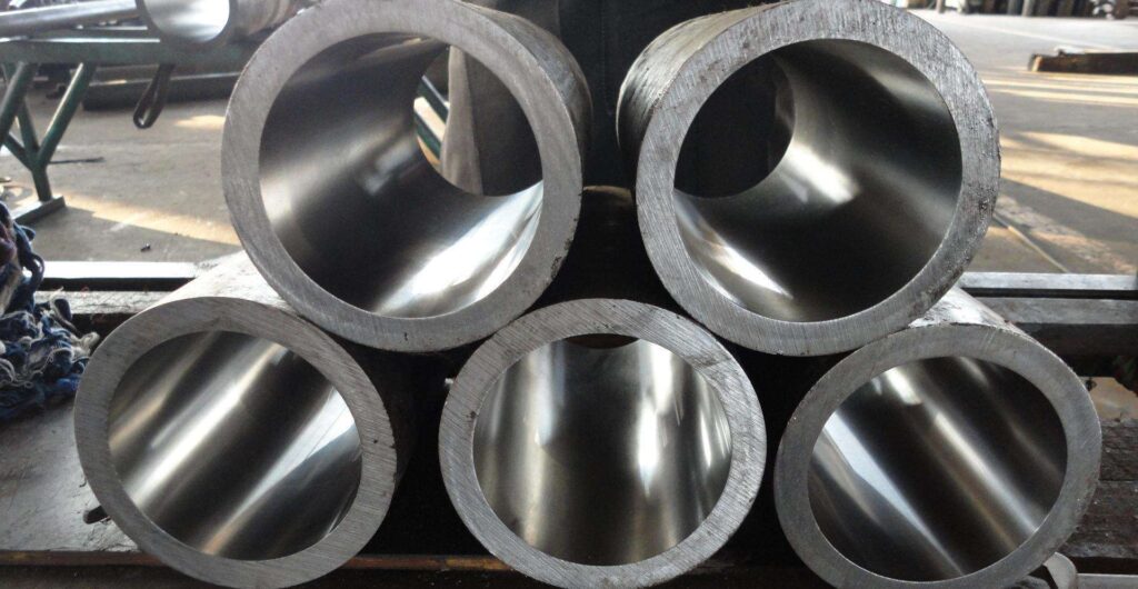 Actual shot of precision seamless pipe factory