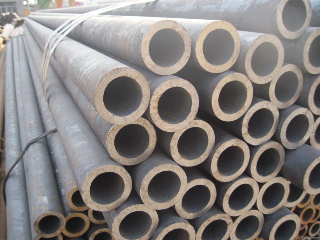 Actual shot of precision seamless pipe factory