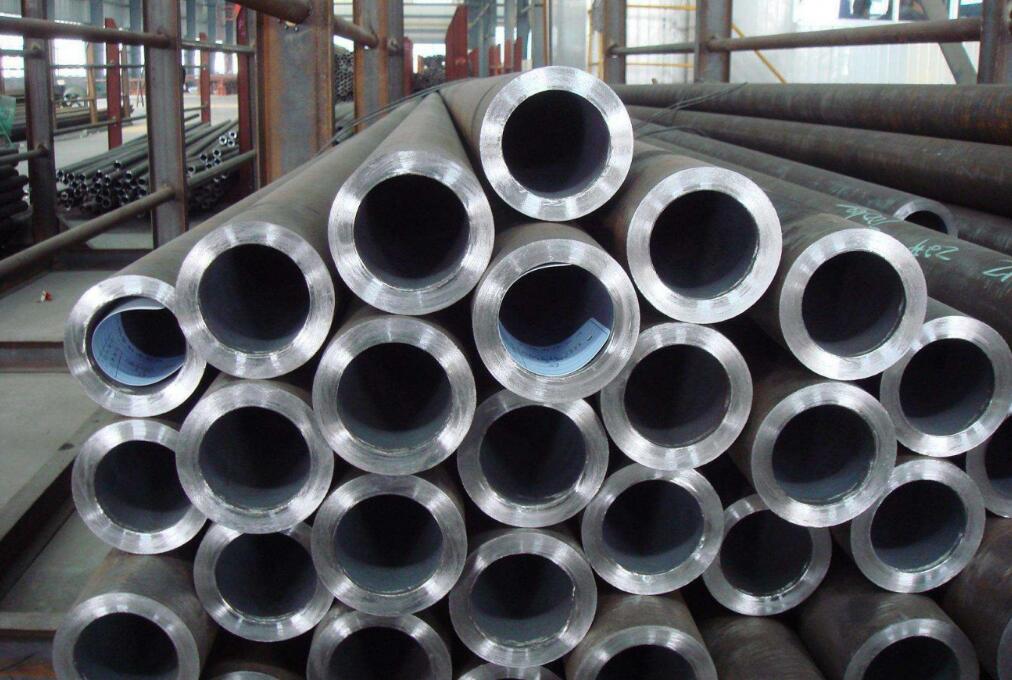 Seamless steel pipe