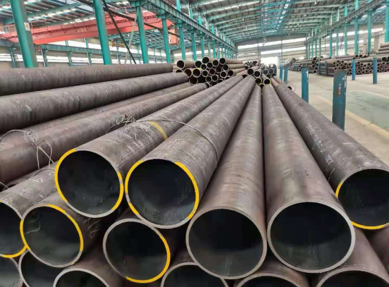 Hot Rolling VS Cold Rolling of Steel Pipe